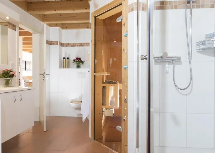 Schwalbennest Fuer Bis Zu 6 Personen Mit Kaminofen, Whirlpool Und Sauna - Haustiere Herzlich Willkommen, Nah Am Hafen Appartement *