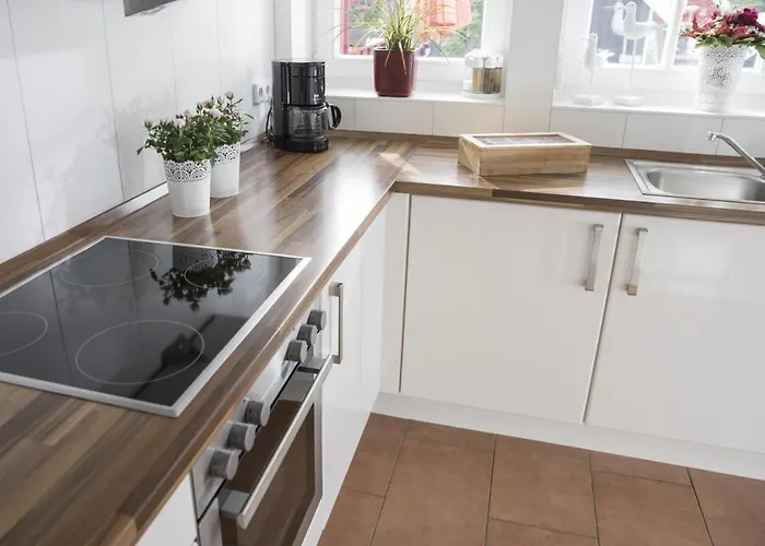 Appartement Schwalbennest Fuer Bis Zu 6 Personen Mit Kaminofen, Whirlpool Und Sauna - Haustiere Herzlich Willkommen, Nah Am Hafen