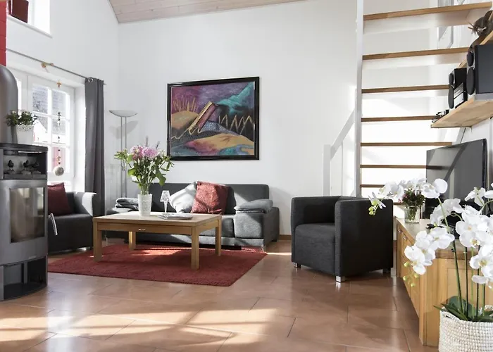 Appartement Schwalbennest Fuer Bis Zu 6 Personen Mit Kaminofen, Whirlpool Und Sauna - Haustiere Herzlich Willkommen, Nah Am Hafen